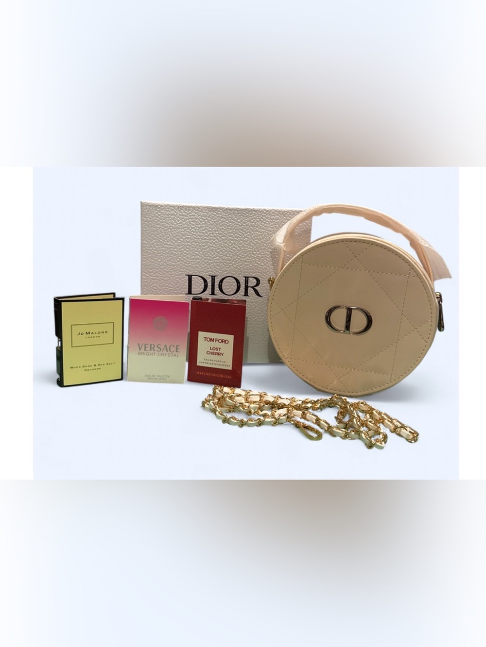 New GWP Dior Round Cosmetic Case with free perfume samples